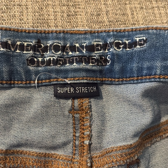 American Eagle super stretch denim shorts - Picture 2 of 4